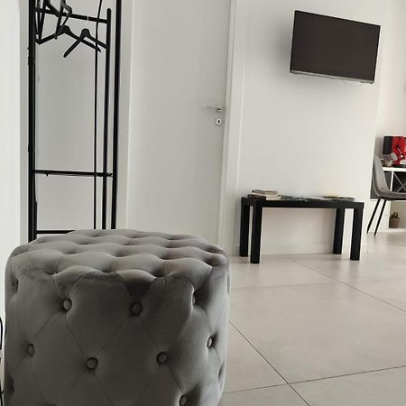 Oasi Al Centro Con Parcheggio Salerno Exterior foto